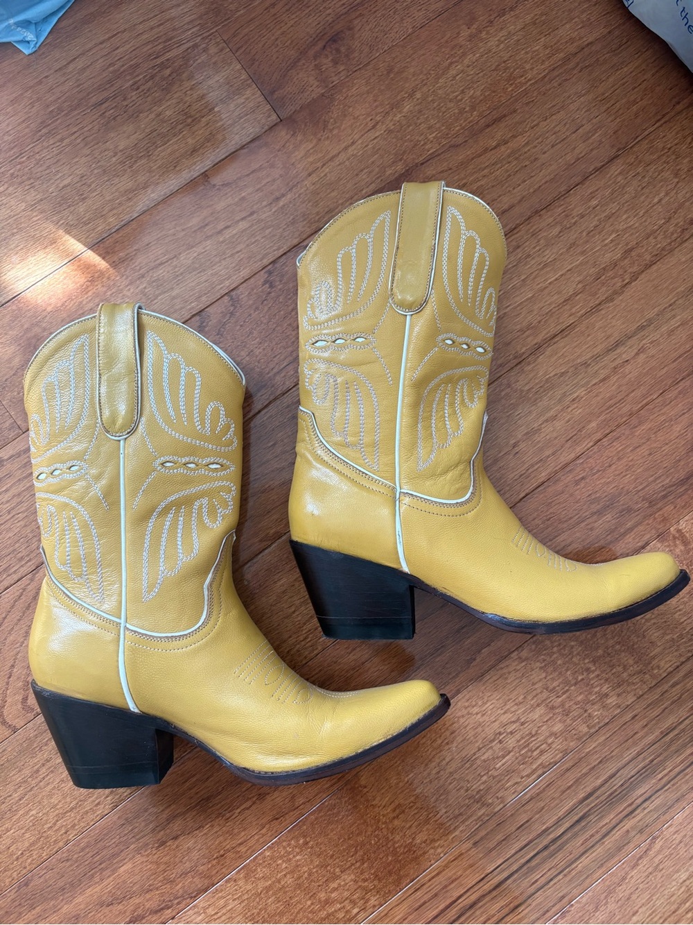 Idyllwind Yellow Western Cowboy Boots